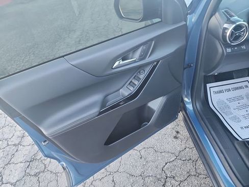 New 2026 Chevrolet Equinox LT image 17