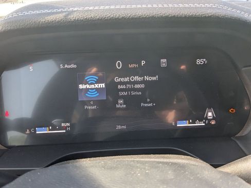 New 2026 Jeep Grand Cherokee Altitude AWD/4WD image 19