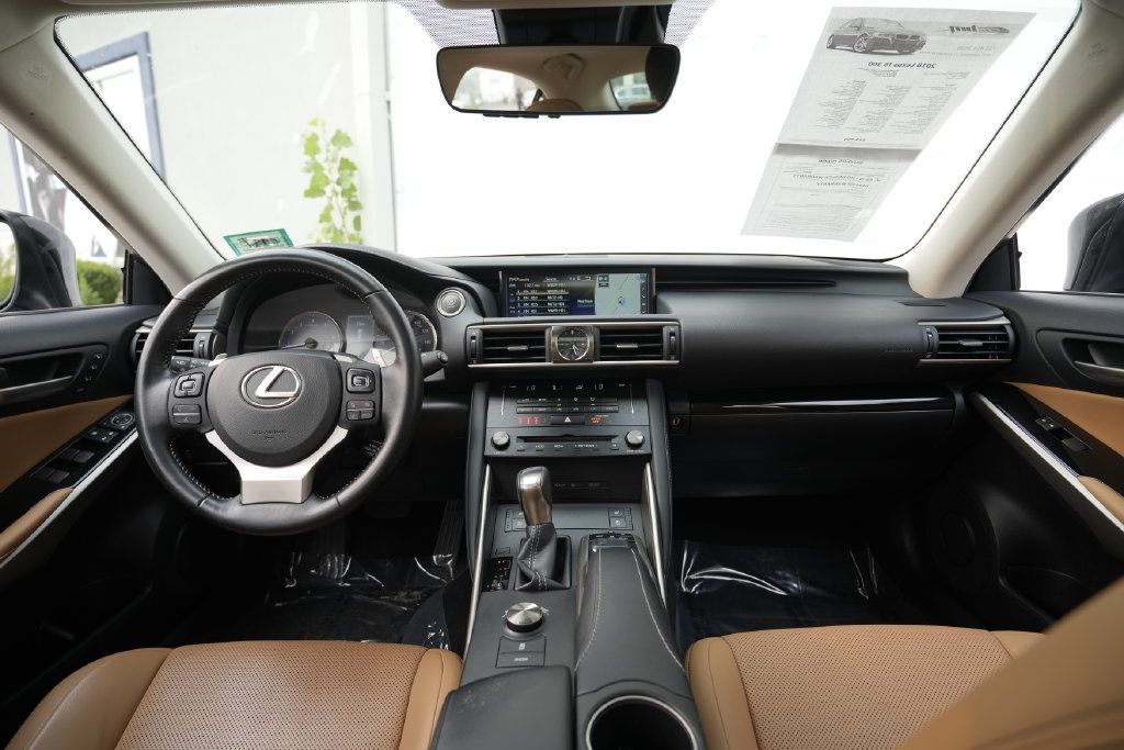 Used 2018 Lexus IS 300 AWD w/ Comfort Package image 34