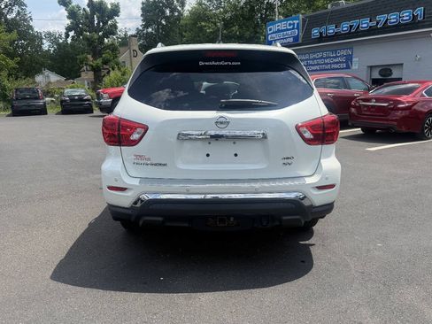 Used 2017 Nissan Pathfinder SV w/ Trailer Tow Package AWD/4WD image 11