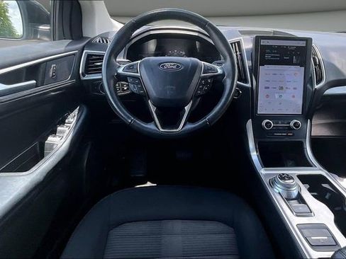 Used 2023 Ford Edge SEL w/ Convenience Package AWD/4WD image 8