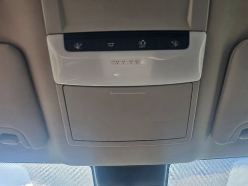 Used 2024 Nissan Altima 2.5 SV FWD image 24