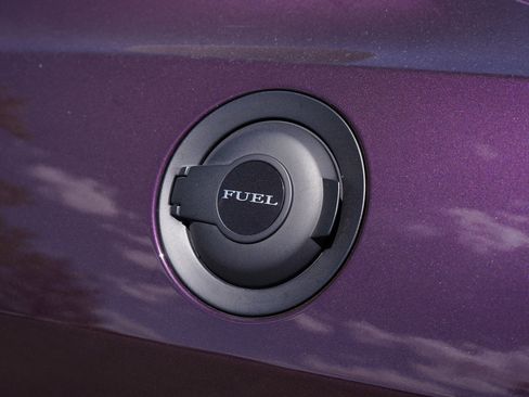 Used 2022 Dodge Challenger SXT w/ Blacktop Package RWD image 6