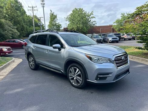 Used 2019 Subaru Ascent Limited w/ Popular Package #3 AWD/4WD image 1