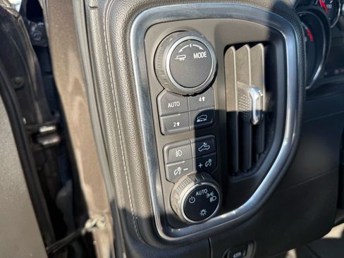 Used 2021 Chevrolet Silverado 1500 RST AWD/4WD image 16