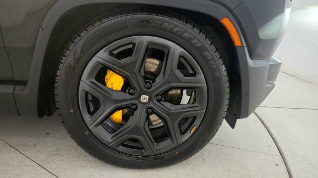 Used 2024 Rivian R1S Adventure Quad AWD/4WD image 73
