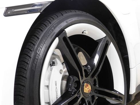 Used 2021 Porsche Taycan 4S AWD/4WD image 25