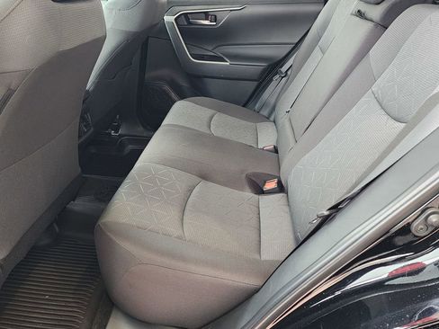 Used 2025 Toyota RAV4 XLE w/ Convenience Package FWD image 14