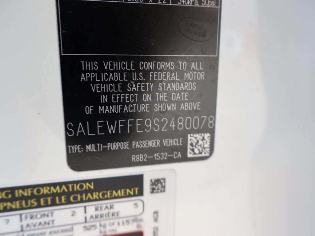 Used 2025 Land Rover Defender 130 V8 AWD/4WD image 39