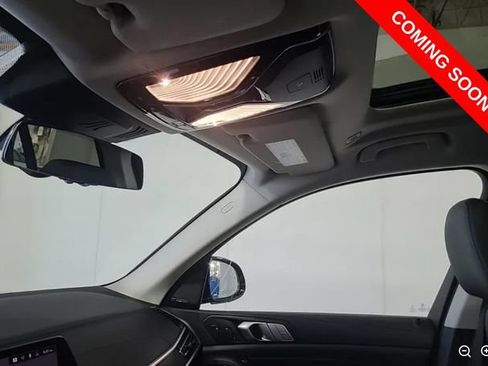 Used 2019 BMW X7 xDrive50i w/ Premium Package AWD/4WD image 7