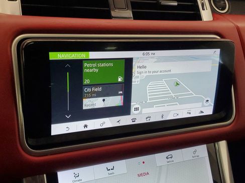 Used 2020 Land Rover Range Rover Sport HST image 21