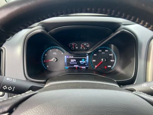 Used 2017 Chevrolet Colorado Z71 AWD/4WD image 14