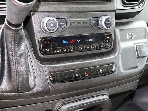 Used 2026 RAM ProMaster 2500 w/ Convenience Group FWD image 15