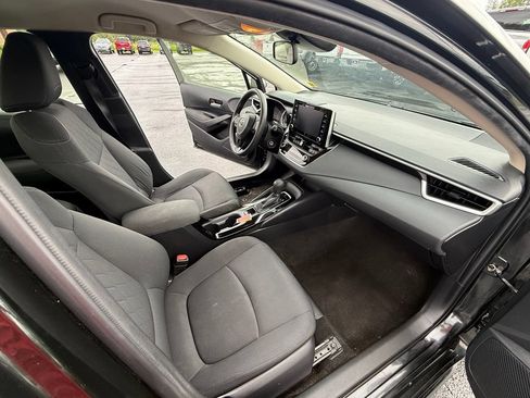Used 2020 Toyota Corolla LE FWD image 21