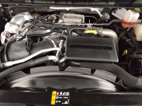 Used 2023 GMC Sierra 2500 SLT w/ SLT Premium Package image 50