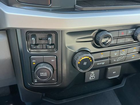 New 2026 Ford F350 XLT w/ FX4 Off-Road Package AWD/4WD image 29