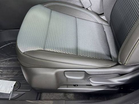 New 2026 Chevrolet Trax LT w/ Driver Confidence Package FWD image 18