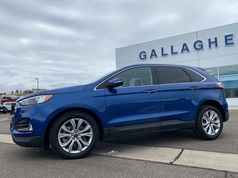 Used 2024 Ford Edge Titanium image 28