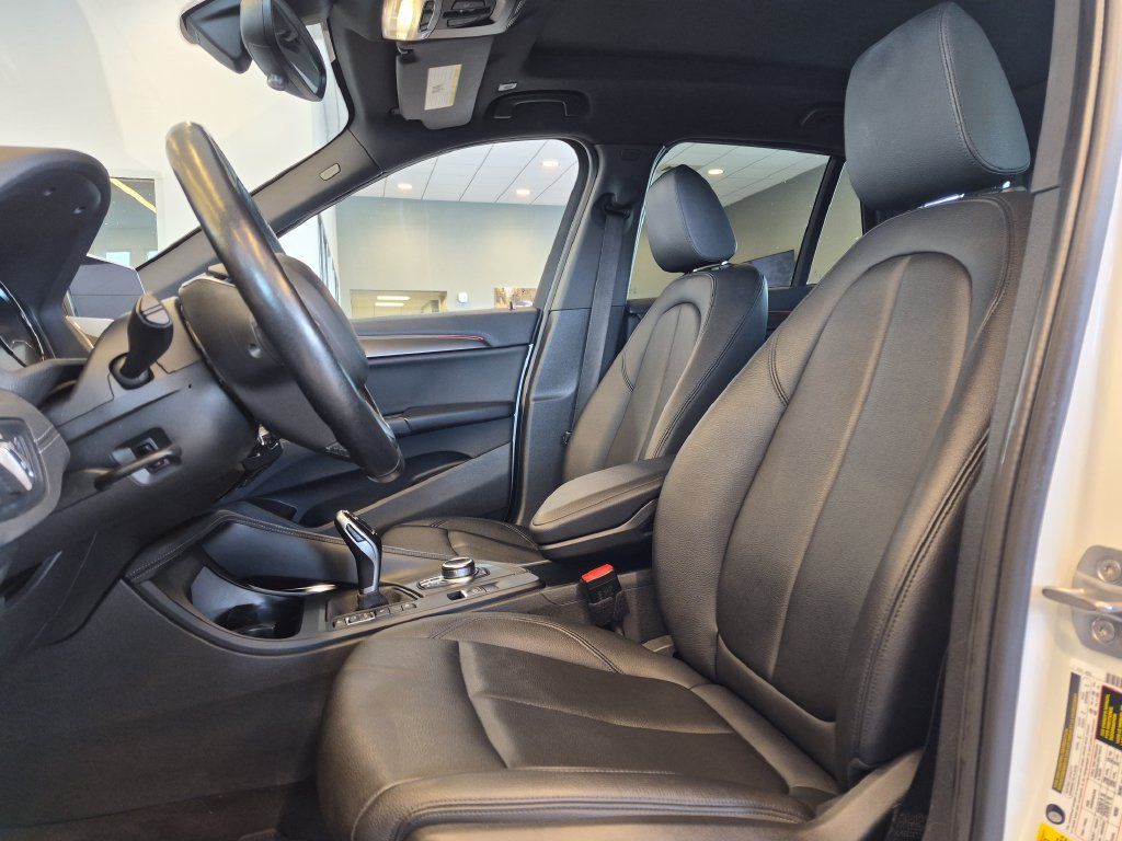 Used 2020 BMW X1 xDrive28i AWD/4WD image 13