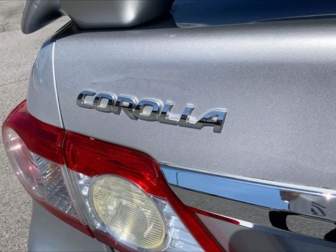 Used 2011 Toyota Corolla LE FWD image 26