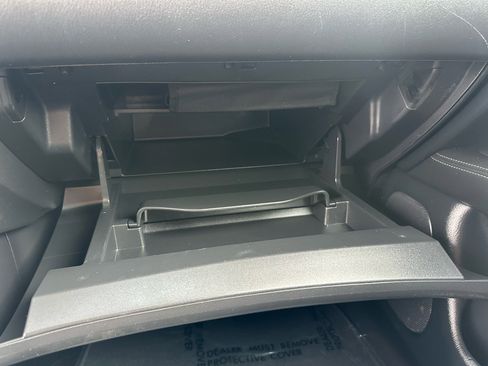 Used 2019 Nissan Pathfinder SV image 56