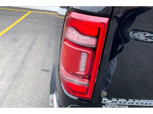 Used 2024 RAM 1500 Laramie image 30