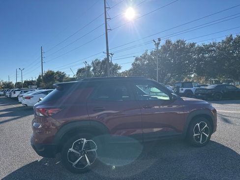 Used 2023 Chevrolet TrailBlazer RS w/ Convenience Package image 5