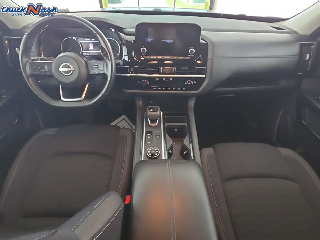 Used 2025 Nissan Pathfinder SV AWD/4WD image 25