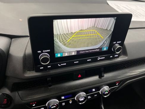 Used 2024 Honda CR-V EX image 14