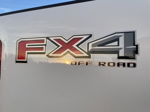 Used 2024 Ford F250 Lariat w/ FX4 Off-Road Package image 57