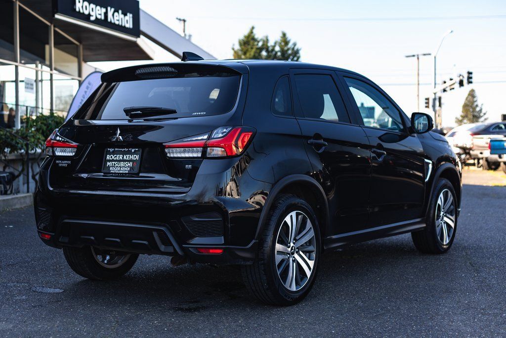 Used 2024 Mitsubishi Outlander Sport SE AWD/4WD image 7