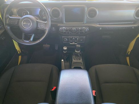 Used 2022 Jeep Wrangler Unlimited Sport AWD/4WD image 25