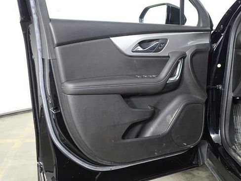 Used 2022 Chevrolet Blazer LT FWD image 13