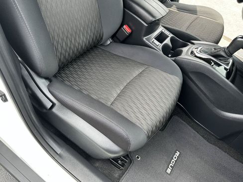 Used 2019 Nissan Rogue S w/ Special Edition Package AWD/4WD image 45