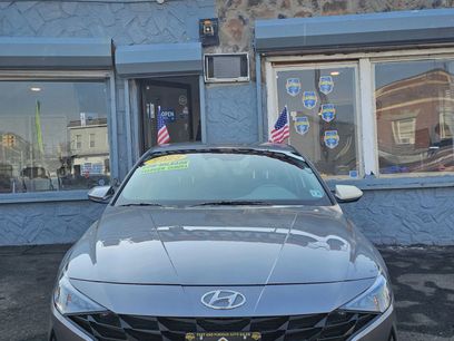 Used 2023 Hyundai Elantra SEL w/ Convenience Package