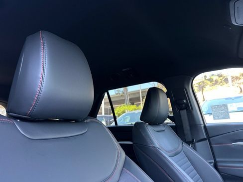 New 2026 Ford Explorer ST-Line w/ ST-Line Street Pack RWD image 17