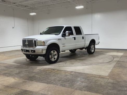 Used 2006 Ford F350 Lariat AWD/4WD image 5