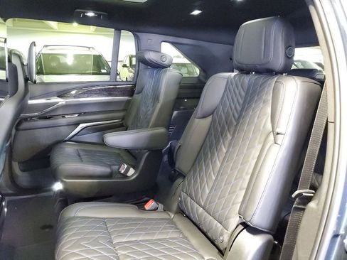 New 2026 Cadillac Escalade IQ Sport 1 w/ LPO, ONYX Package image 12