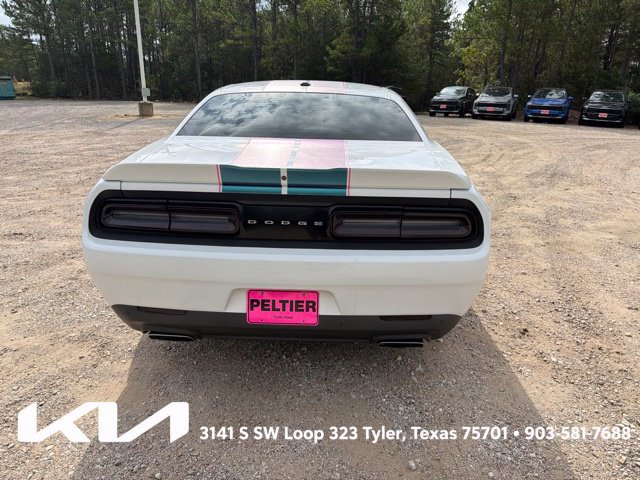 Used 2019 Dodge Challenger R/T w/ Driver Convenience Group RWD image 9