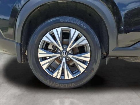 Used 2022 Nissan Rogue SV FWD image 20