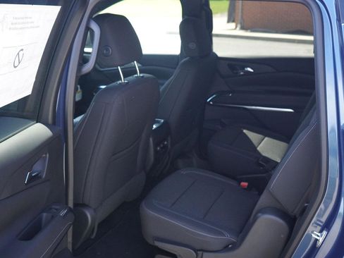 New 2026 Chevrolet Traverse LT w/ Midnight/Sport Edition FWD image 26