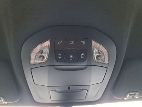 New 2026 Chrysler Pacifica Select w/ S Appearance Package FWD image 34
