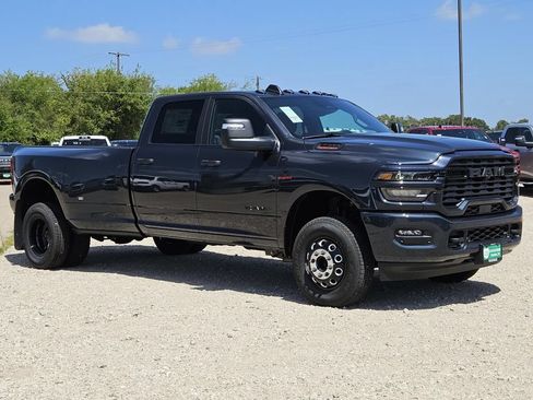 New 2026 RAM 3500 Lone Star AWD/4WD image 2