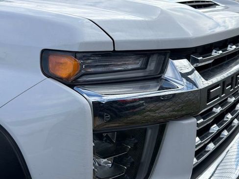 Used 2020 Chevrolet Silverado 2500 LTZ w/ LTZ Premium Package image 4