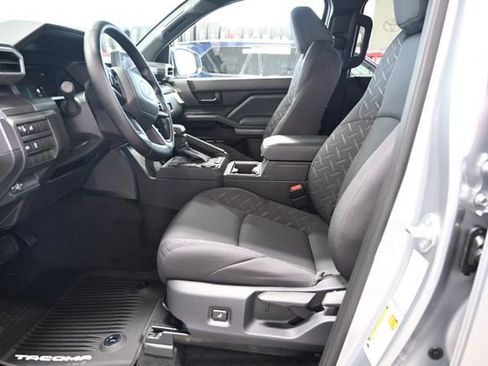 New 2026 Toyota Tacoma SR5 RWD image 10