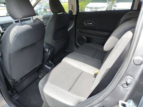 Used 2022 Honda HR-V EX image 38