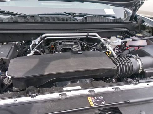 New 2026 Chevrolet Colorado ZR2 w/ Technology Package AWD/4WD image 24