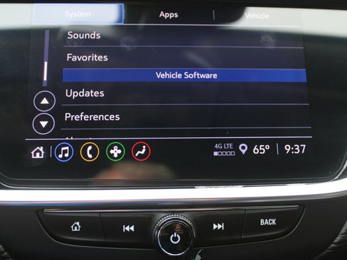 Used 2022 Buick Encore GX Select image 48