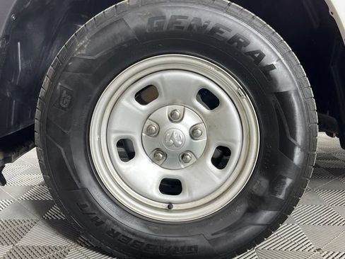 Used 2022 RAM 1500 Tradesman AWD/4WD image 11