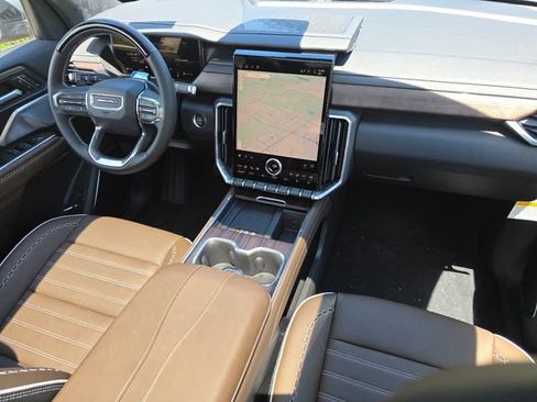 New 2026 GMC Acadia Denali Ultimate AWD/4WD image 23